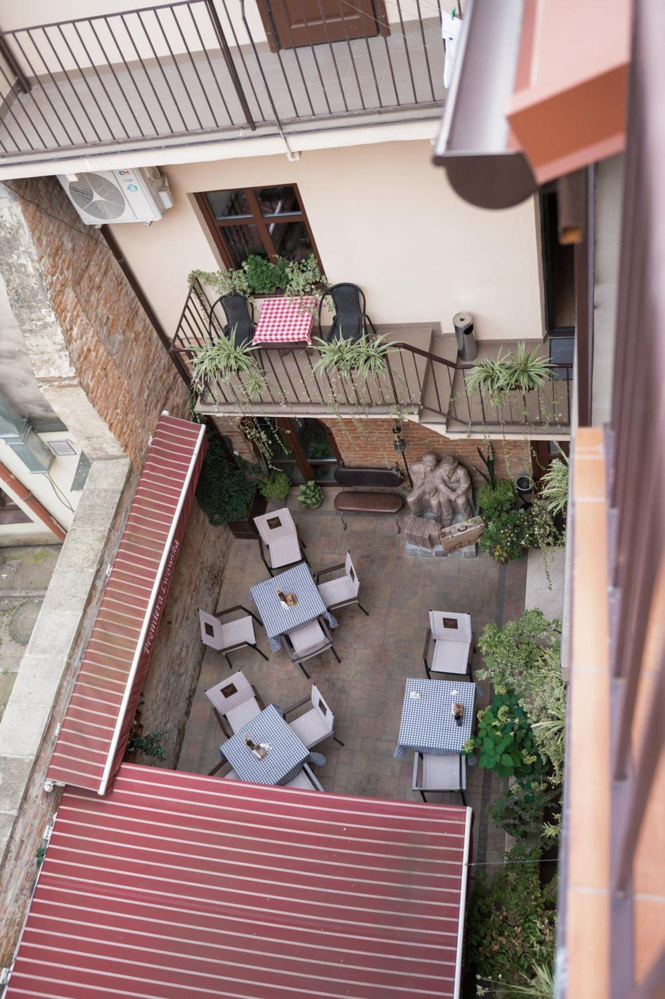Apart Yaroslava Osmomysla 9 Square - City Center Lvov Exteriér fotografie