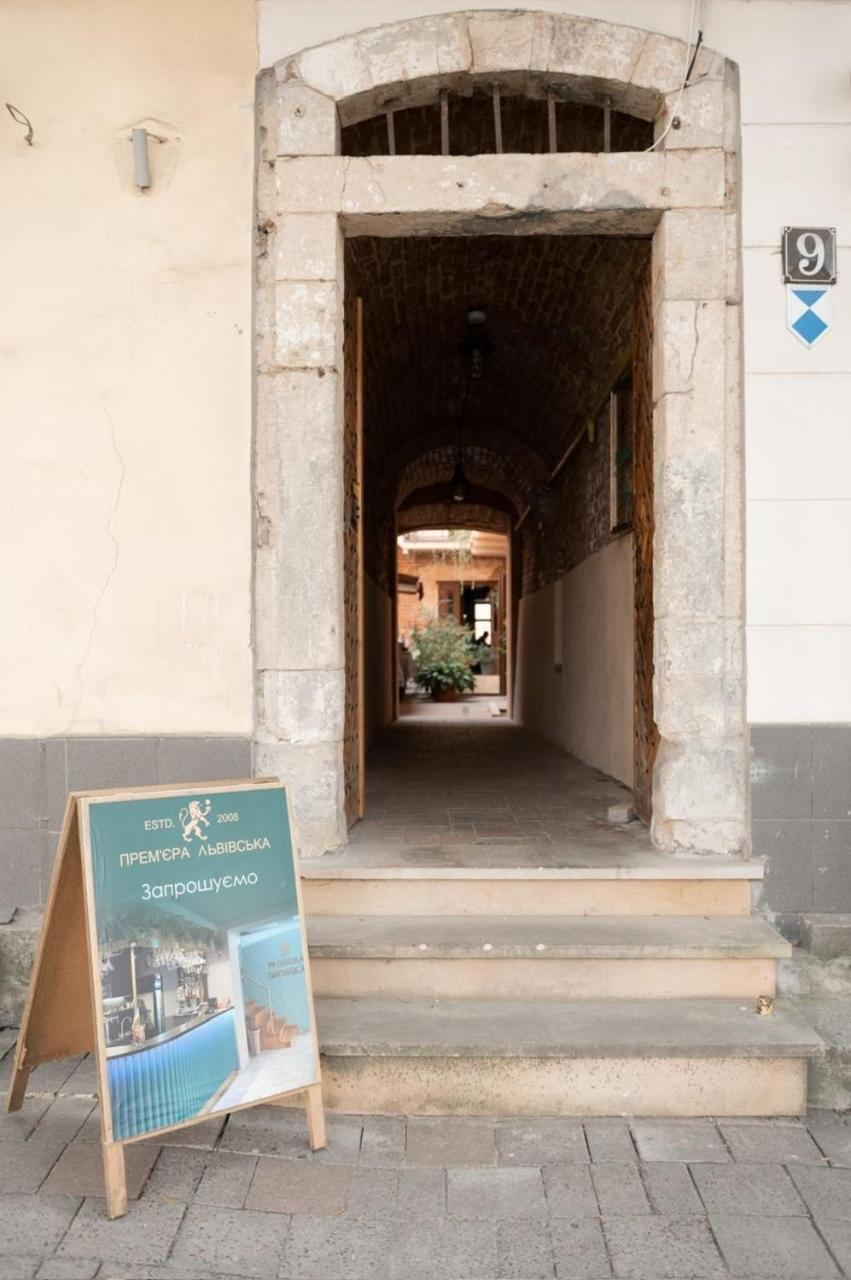 Apart Yaroslava Osmomysla 9 Square - City Center Lvov Exteriér fotografie