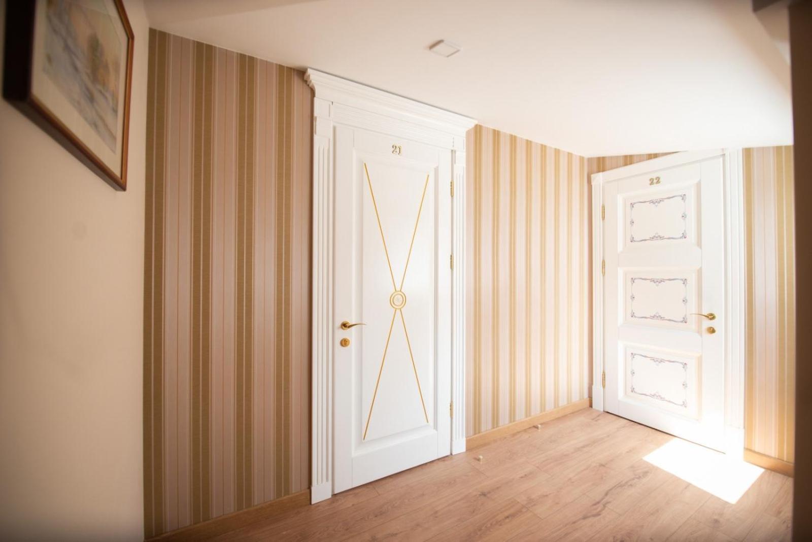 Apart Yaroslava Osmomysla 9 Square - City Center Lvov Pokoj fotografie