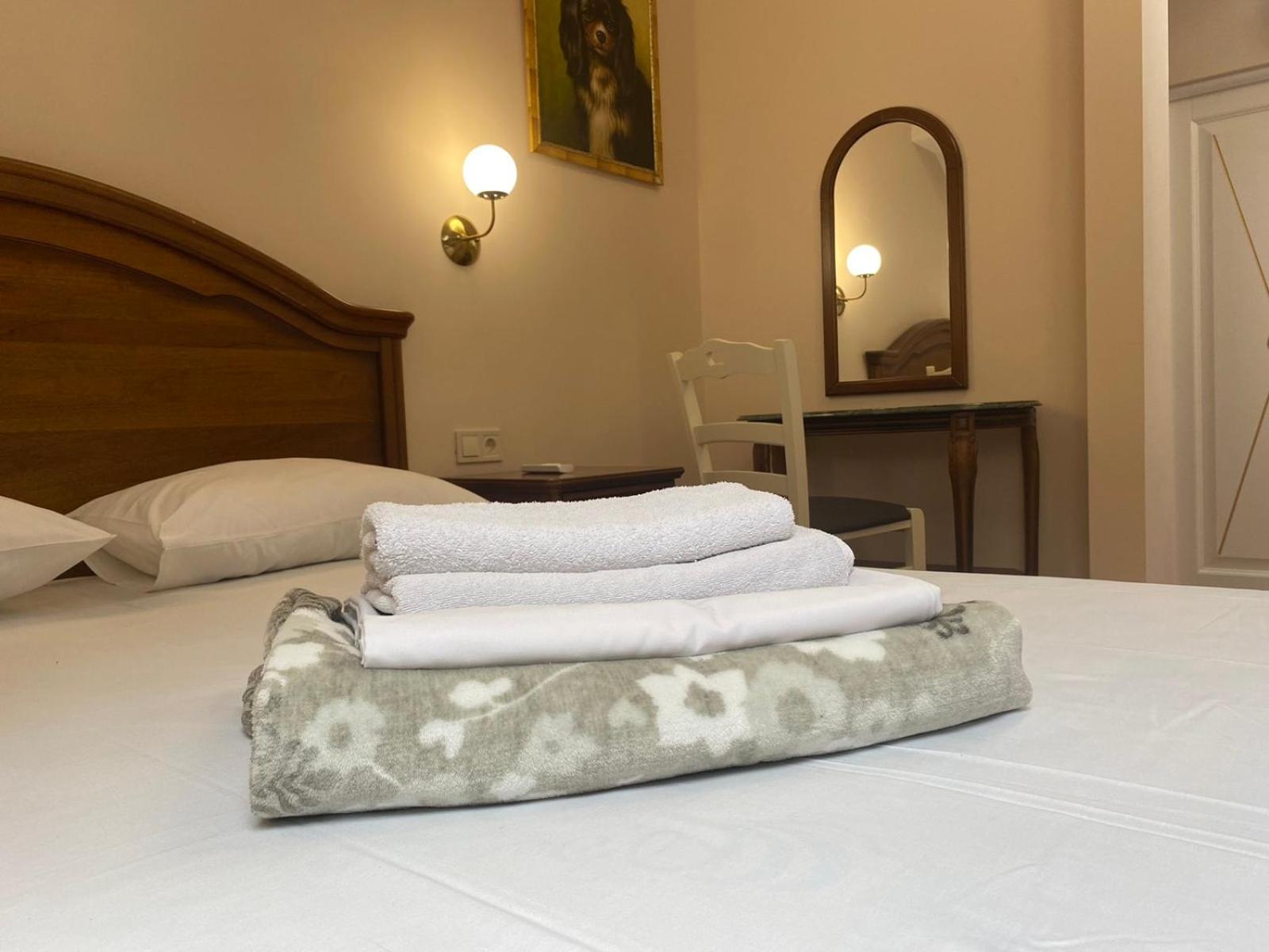 Apart Yaroslava Osmomysla 9 Square - City Center Lvov Pokoj fotografie