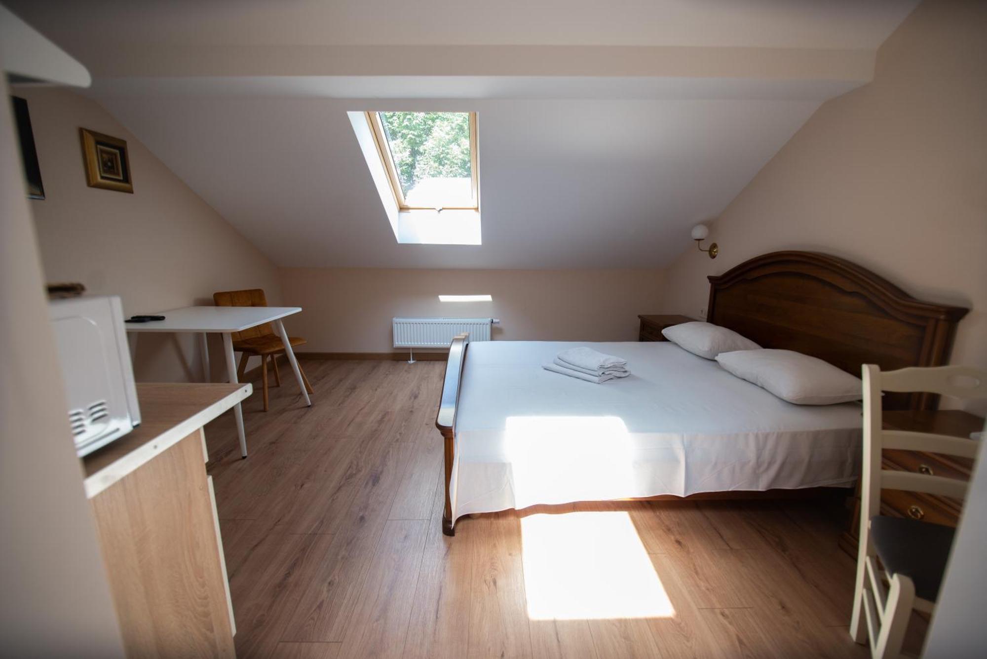 Apart Yaroslava Osmomysla 9 Square - City Center Lvov Pokoj fotografie